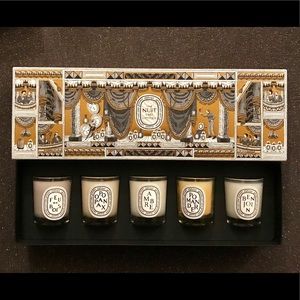 DIPTYQUE set of five mini candles, 35 g each.